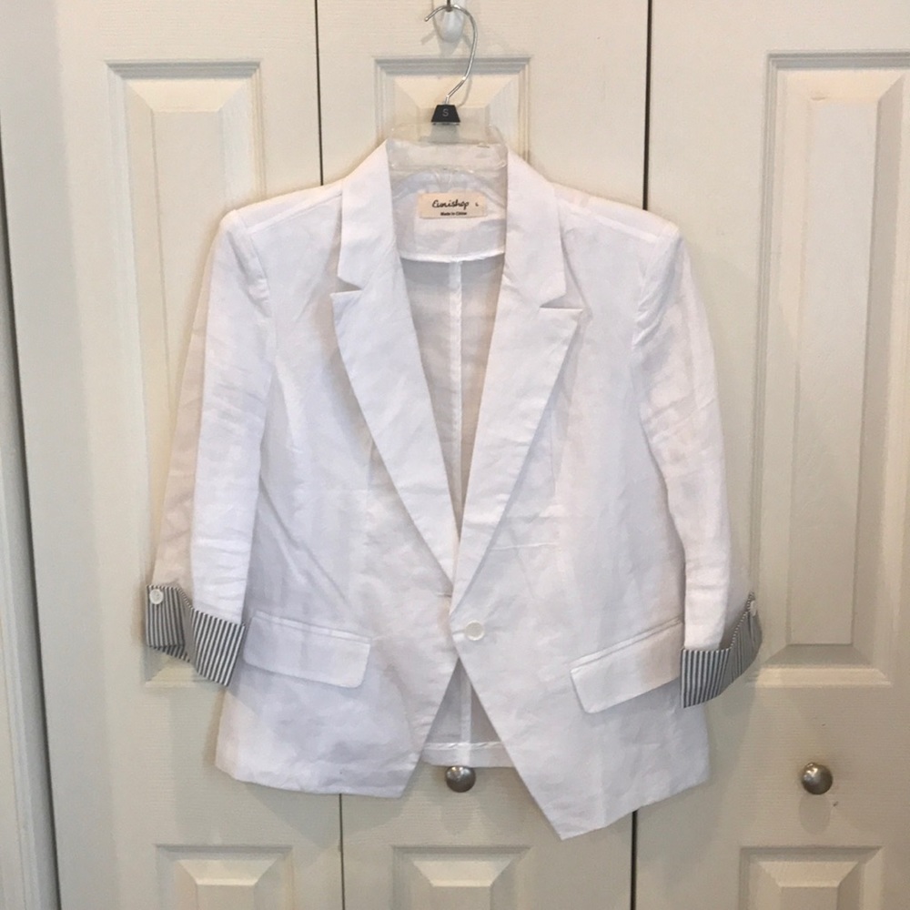White linen spring blazer
